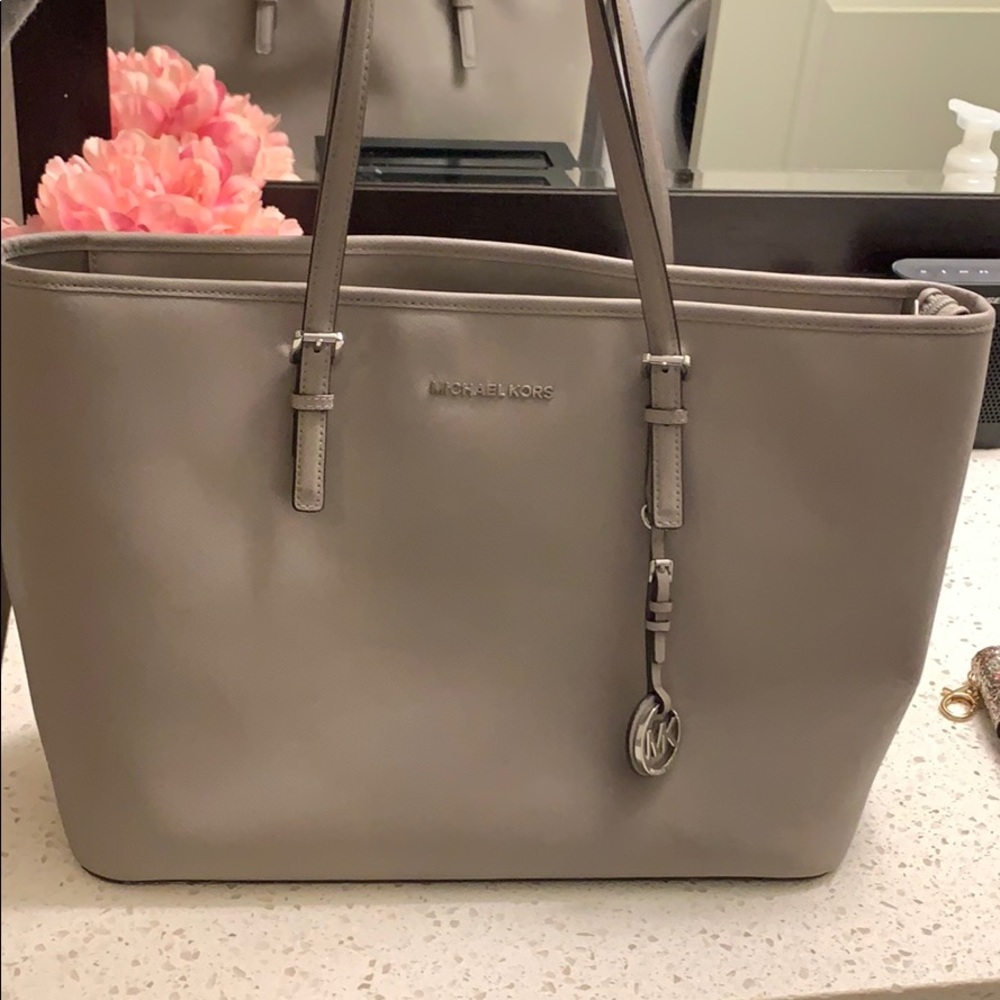 Michael Kors Women's Jet Set Medium Tote